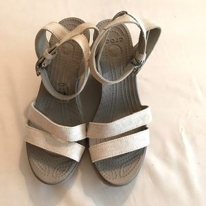 CROCS A-Leigh Linen Wedge Ankle Wrap